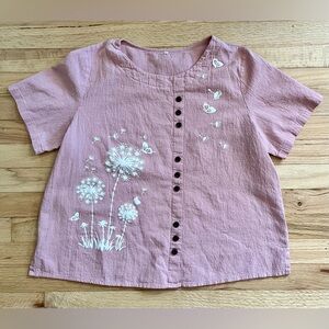 Adorable Summer Women’s Top Size XL Pink Dandelion Print Triple Buttons